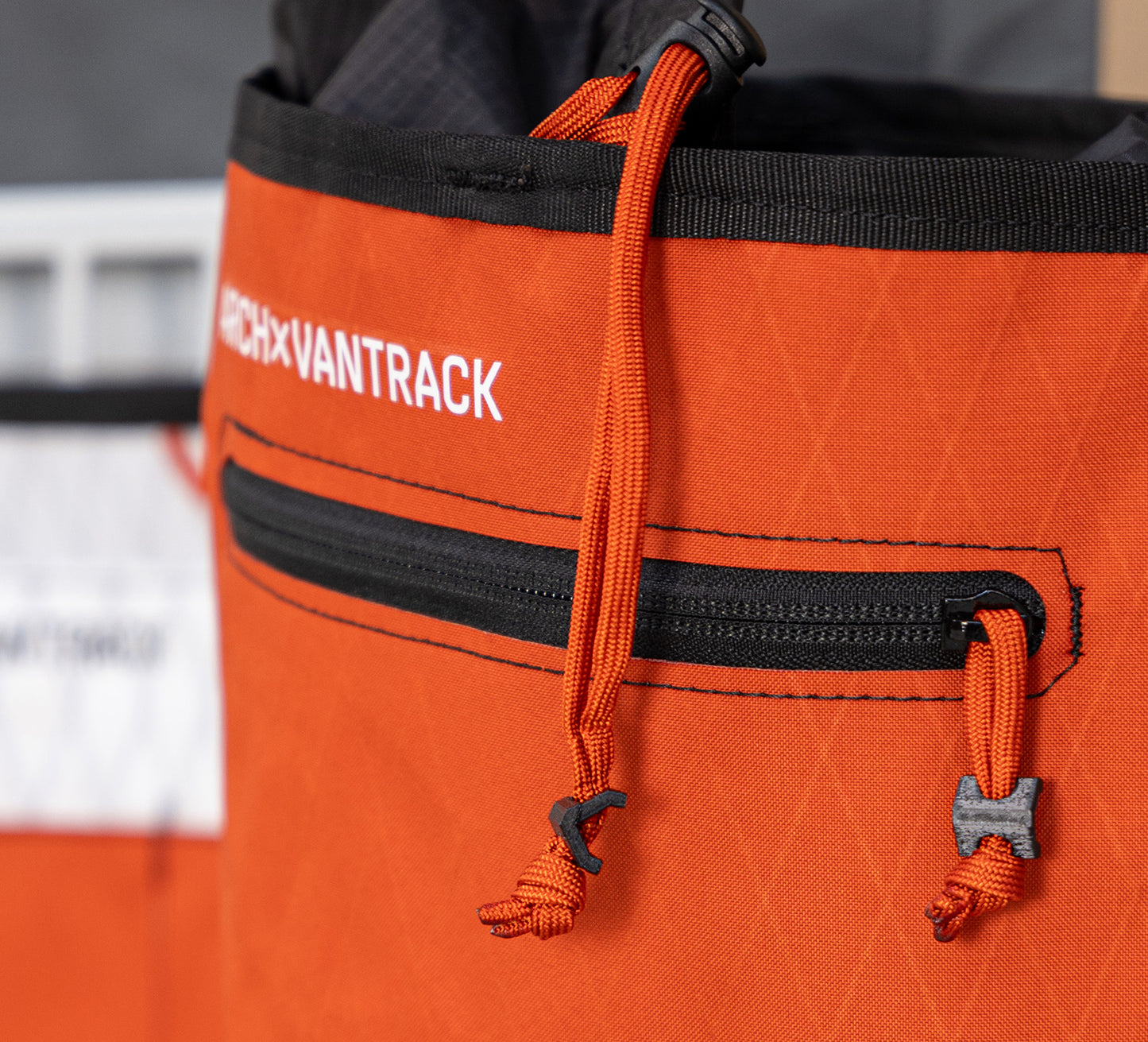 THROW VANPACKING BAG - ARCH X VANTRACK