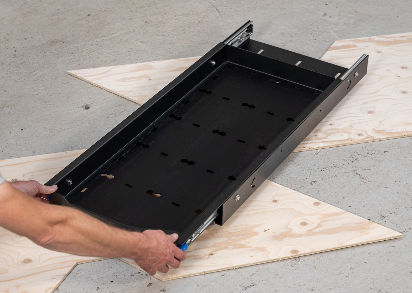 VANTRACK CARGOSLIDE DRAWER